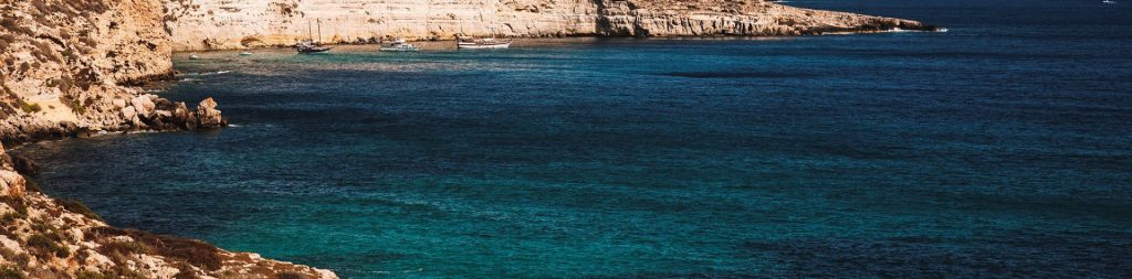 Lampedusa: stay human